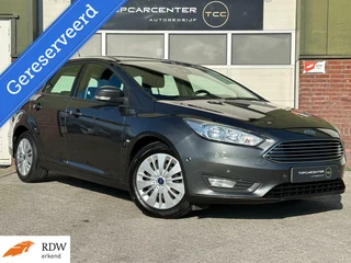 Ford Focus - 382493070-0