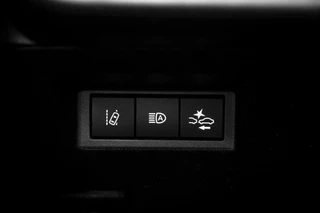 Toyota Yaris Toyota Yaris 1.5 Hybide | Navigatie | All Season | Camera (31946km!) - afbeelding nr 24