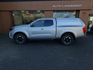 Nissan Navara 2.3 dCi N-Connecta King Cab 3500 kg trekgewicht | Bullbar | Hard top | Lederen bekleding | ex. BTW