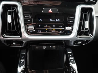 Kia Sorento - Navigatie - Lederen bekleding - 360 gr. camera - Elektr. stoelen - LED koplampen - Fabrieksgarantie tot 07-2031 - afbeelding nr 36