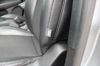Jeep Compass Jeep Compass 1.4 MultiAIR NIGHT EAGLE / Zwart dak / Apple Carplay - afbeelding nr 22