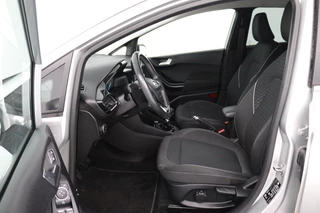 Ford Fiesta Ford Fiesta 1.0 EcoBoost Titanium Business (NAVIGATIE, PARKEERSENSOREN, ACHTERUITRIJCAMERA, CRUISE ADAPTIEF, NL-AUTO) - afbeelding nr 8
