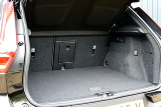 Volvo XC40 Rijklaarprijs-Garantie Panorama dak Leder led 360 Camera Navigatie Trekhaak - afbeelding nr 8