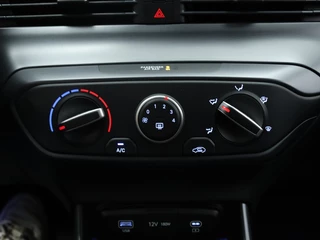 Hyundai i20 Hyundai i20 1.0 T-GDI Comfort Smart | Navigatie | Camera | Cruise control - afbeelding nr 38