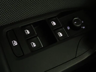 SEAT Leon SEAT Leon 1.5 eTSI Style Launch Edition | Trekhaak |  Carplay | Adaptive cruise | Camera | Navigatie | Park Assist | Climate control - afbeelding nr 28