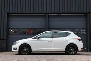 SEAT Leon Seat Leon 1.4 EcoTSI FR /LED/CARPLAY/STOELVERW./SEAT-SOUND/PDC V+A! - afbeelding nr 2