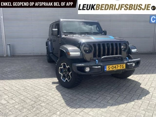 Jeep Wrangler - 417455186-0
