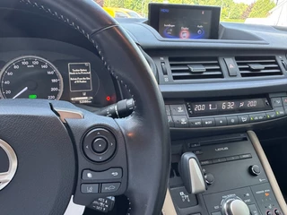 Lexus CT Lexus CT 200h 200H Business Line,Vol leer,Schuifdak,lane assist,Adapt Cruise,Stoelverw,Etc - afbeelding nr 20
