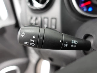 Renault Trafic Renault Trafic Passenger 2.0 dCi 120 L2H1 9 Persoons Airco Bluetooth  Led  Parkeersensoren - afbeelding nr 12