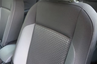Volkswagen T-Cross Volkswagen T-Cross 1.0 TSI 110PK ACTIVE, Navi, Clima, Apple Carplay/ Android Auto, etc. - afbeelding nr 15