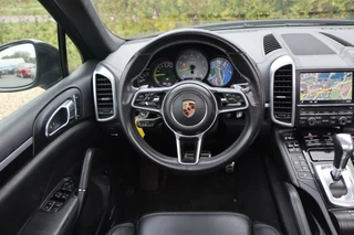 Porsche Cayenne Porsche Cayenne 3.0 S E-Hybrid Ecc|Panodak|Nav|Led|E. Trhk|Leder|Bose - afbeelding nr 4