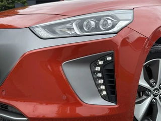 Hyundai IONIQ Hyundai IONIQ Premium EV Navi,Leder,Dodehoek,Schuifdak,Camera,Clima,Cruise,Stoelverwarming V+A,Stuurverwarming,Pdc V+A,Nieuwe Apk bij Aflevering - afbeelding nr 39