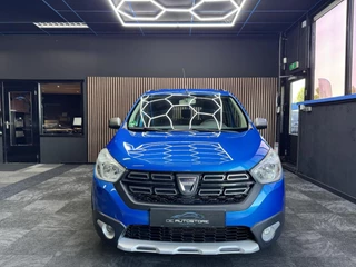 Dacia Lodgy Dacia Lodgy 1.2 TCe Série Limitée Stepway 5p 1e Eig navi Cruise pdc 90000km!! nieuwstaat - afbeelding nr 2