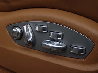 Porsche Cayenne Porsche Cayenne 3.0 S E-Hybrid 333PK PDK Sport Design / 2015 / LED *NAP* - afbeelding nr 48