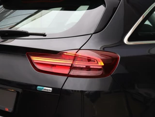 Kia Ceed Sportswagon Kia Ceed Sportswagon 1.6 GDI PHEV DynamicPlusLine | Apple Carplay - afbeelding nr 19