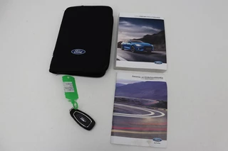 Ford Focus Ford Focus 1.0 EcoBoost Titanium | Automaat |  Stoel & stuurverwarming | Adaptive cruise | Carplay | Full LED | Keyless | Climate control - afbeelding nr 17