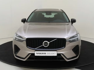 Volvo XC60 Volvo XC60 T6 AWD Plus Dark | Trekhaak | Panoramadak | 360° Camera | - afbeelding nr 3