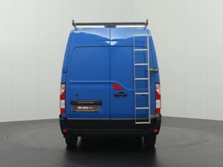 Renault Master Renault Master 2.3DCI 136PK L2H2 | Kastinrichting | Imperiaal | Navigatie | Camera | 3-Persoons | Airco | Cruise - afbeelding nr 11