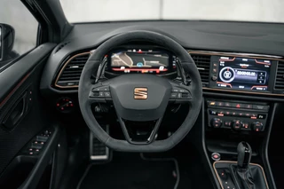 SEAT Leon Seat Leon ST 2.0 TSI 4DRIVE CUPRA R Carbon Beats Pano Vol - afbeelding nr 21