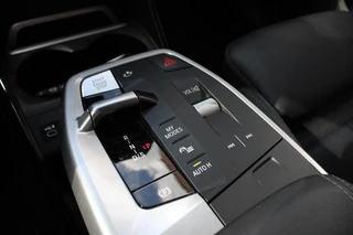 BMW 2 Serie BMW 2-serie Active Tourer 230e xDrive | Pano | H&K | Trekhaak - afbeelding nr 25