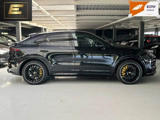 Porsche Cayenne Porsche Cayenne Coupé 4.0 Turbo S E-Hybrid | Techart | Sport Chrono | Carbon afwerking - afbeelding nr 11