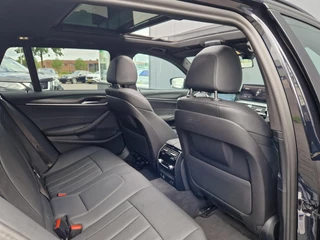 BMW 5 Serie BMW 5-serie Touring 530e /Laser /Pano /HUD /Garantie - afbeelding nr 22