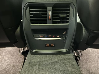 BMW 3 Serie BMW 3-serie Touring 320e Sportline Aut-8 Panoramadak HUD Laser Licht Adaptive Cruise Trekhaak Leder Navi PDC VA - afbeelding nr 35
