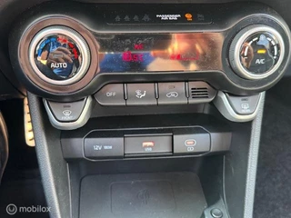 Kia Picanto Kia Picanto 1.0 DPi GT-Line GT Interieur , GT Voor- & Achter bumpers  ,  Navigatie & Camera , Bluetooth , Apple carplay & Android auto, Speciale sportive uitvoering   02-2025 2.750km !   Direct rijden ! - afbeelding nr 32