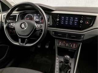 Volkswagen Polo Volkswagen Polo 1.0 Sportline (APPLE CARPLAY, CRUISE, ARMSTEUN, SPORTSTOELEN, ELEK PAKKET, LED ACHTERLICHTEN, NIEUWE APK, NIEUWSTAAT) - afbeelding nr 7