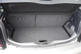 Volkswagen up! Volkswagen up! 1.0 Clima/Camera/PDC/Cruise/Stoelverwarming - afbeelding nr 21