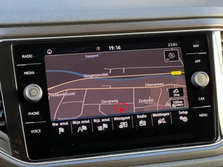 Volkswagen T-Roc Volkswagen T-Roc 1.0 TSI Style | Adeptive Cruise Control | Trekhaak | Navigatie | Parkeersensoren | Apple CarPlay/Android Auto - afbeelding nr 13