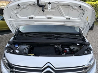 Citroën Berlingo Citroen Berlingo 1.2 PureTech 110 pk Live navigatie camera PDC carplay DAB trekhaak climate control - afbeelding nr 44