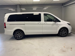 Mercedes-Benz Vito Mercedes-Benz Vito Black & White Lang Edition 140 pk| 19' BI-Color velgen | Bumpers in kleur | Trekhaak | Betimmering | - afbeelding nr 23