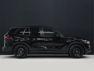 BMW X5 [ADAPTIVE CRUISE, APPLE CARPLAY, 360 CAMERA, VOL LEDER, TREKHAAK, MASSAGE, VERWARMING, MEMORY STOELEN, ELEKTRISCHE ACHTERKLEP,  NAVIGATIE, NIEUWSTAAT] - afbeelding nr 3