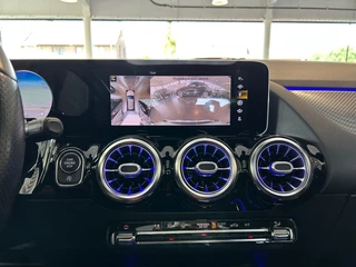 Mercedes-Benz B-Klasse Mercedes-Benz B-Klasse B 200 AMG Line P-dak LED Camera Sfeerlicht Distronic+ Widescreen - afbeelding nr 9