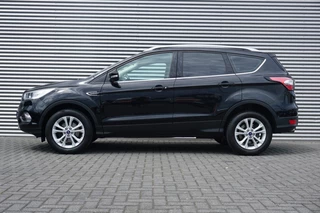 Ford Kuga Ford Kuga 120PK Titanium TREKHAAK | CARPLAY | KEYLESS | CAMERA | ELEK.KLEP - afbeelding nr 2