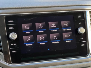 Volkswagen T-Roc Volkswagen T-Roc 1.0 TSI Style | Adeptive Cruise Control | Trekhaak | Navigatie | Parkeersensoren | Apple CarPlay/Android Auto - afbeelding nr 25