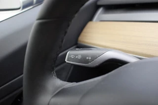 Tesla Model 3 - afbeelding nr 15