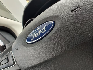 Ford Focus Ford Focus Wagon 1.0 TITANIUM Voorruitverwarming | Keyless | Cruise - afbeelding nr 28