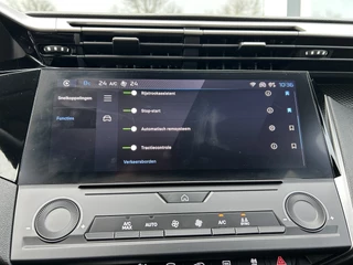 Peugeot 308 50% deal 9.475,- ACTIE Carplay / Cruise / Clima / LED - afbeelding nr 32