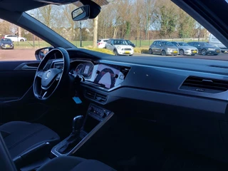 Volkswagen Polo 1.0 TSI 116pk DSG Highline 5-Deurs | Apple Carplay + Android Auto | Clima | Adap. Cruise | Stoelverwarming | Sfeerverlichting | Licht+Regensensor | Pdc V+A | Privacy Glass | 16''lm - afbeelding nr 32