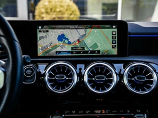 Mercedes-Benz A-Klasse Mercedes A-klasse a250e AMG|PANO|18''|CAMERA|ACC|SFEERV. - afbeelding nr 26