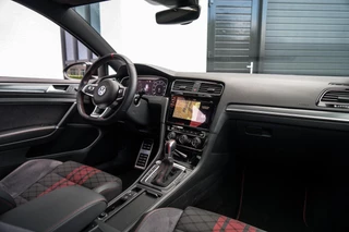 Volkswagen Golf Volkswagen Golf 2.0 TSI GTI TCR 290PK PANO / CAMERA / NIEUWSTAAT! - afbeelding nr 13