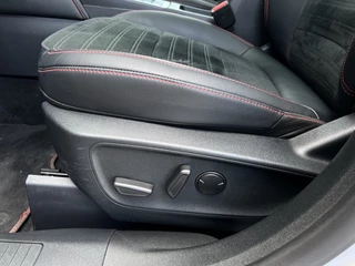 Ford Kuga Ford Kuga 2.5 PHEV Graphite Tech Ed TECHPACK! BLACKPACK! PANODAK! - afbeelding nr 15