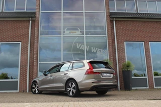 Volvo V60 ➡️ Volvo V60 2.0 B3 Momentum Advantage | 1e eigenaar | BTW auto | Origineel NL | LED | Camera | 17 inch | Cruise-control | PDC | DAB | 163 pk | Lane assist | Rij-modus | - afbeelding nr 3
