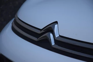 Citroën C3 Aircross Citroen C3 Aircross 1.2 PureTech Feel | Cruise control | Draadloze telefoonlader | Achteruitrijcamera | - afbeelding nr 4