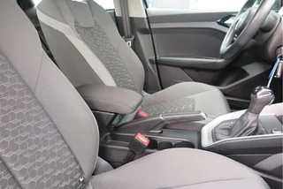 Audi A1 Sportback Audi A1 Sportback 30 TFSI 116pk S-Tronic epic Navi via Carplay , Climatronic, Parkeersensoren , LMV , Cruise , Lane assist. etc. - afbeelding nr 20