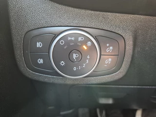 Ford Fiesta Ford Fiesta 1.0 EcoBoost Titanium,Airco,cruisecontrol,navigatie,android,parkeersensoren achter, - afbeelding nr 22