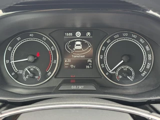 Škoda Fabia Skoda Fabia 1.0 TSI Ambition Clima Carplay Adaptive cruise Navigatie Pdc DAB radio - afbeelding nr 38