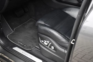 Porsche Cayenne | Panoramadak | Sport Chrono | Achterasbesturing | 21'' Velgen | Leder Dashbord | Orig. NL | - afbeelding nr 20